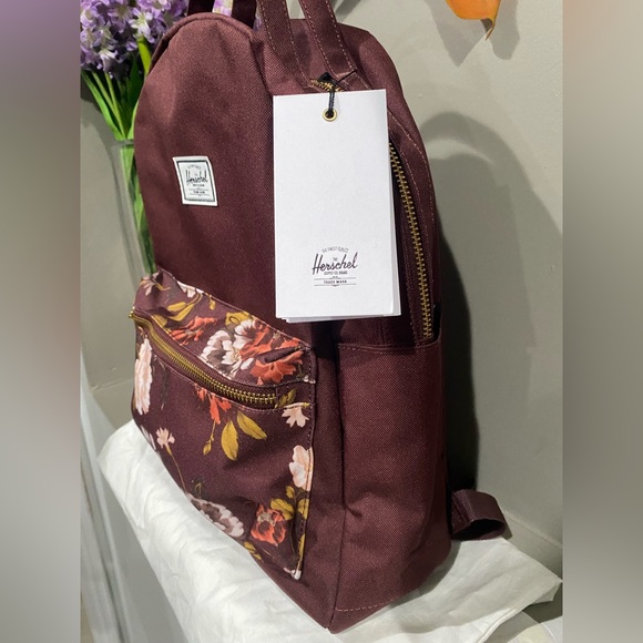 Herschel Supply Backpacks - Picture 9 of 10